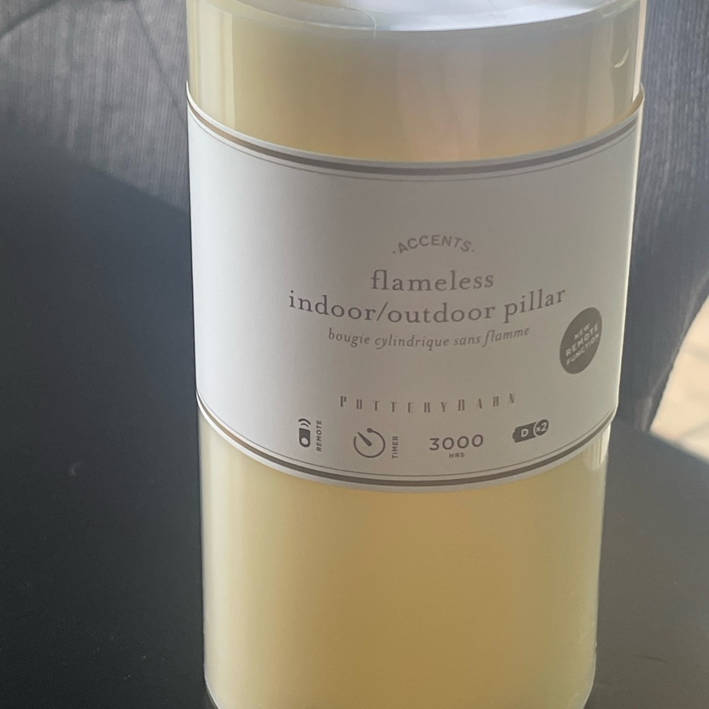 Outdoor indoor candle